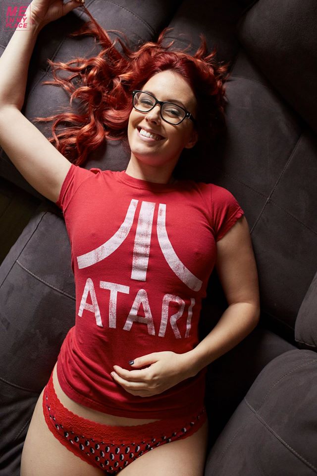 Meg Turney 2015 Me In My Place Shoot Live Updates 