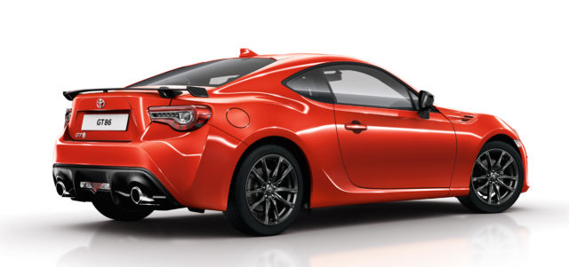 Toyota GT86 Review - You'll have to REV it, to love it! - FLAVOURMAG