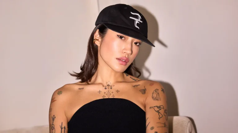 Press Peggy live in London - Labyrinth on the thames